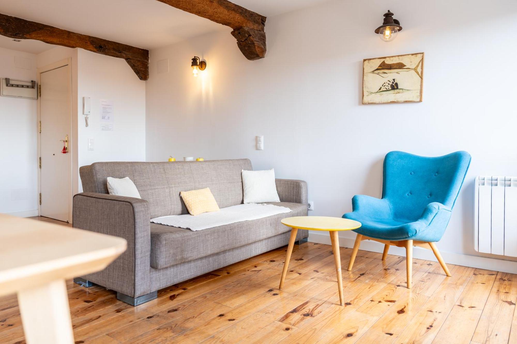 Warm And Inviting, Central Location By Urbanhosting 桑坦德 外观 照片